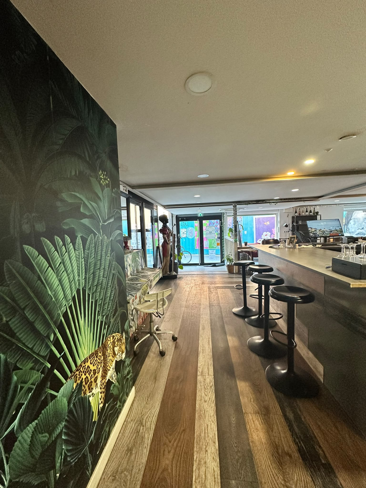CASI Food — salle de La Petite Robe Noire, Toulouse
