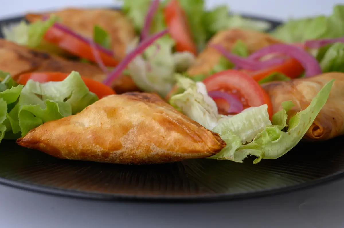 Samoussas fait maison au bœuf (x5)